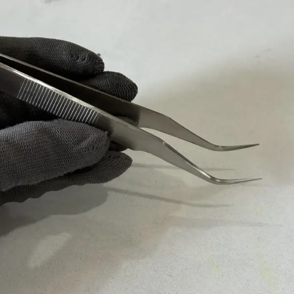 Nhíp Mũi Cong 175mm Nhọn Sata 03153