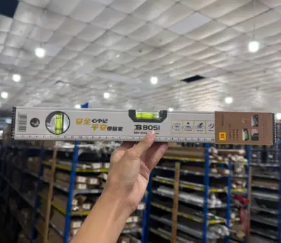 Thước Thủy Nhôm Nam Châm 400 mm Bosi BS113204