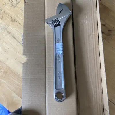 Mỏ Lết 10 inch/250 mm SATA 47204