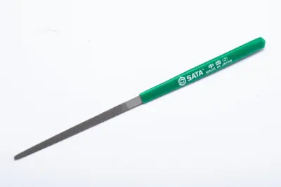 Dũa Tam Giác Mini 185mm Sata 03995
