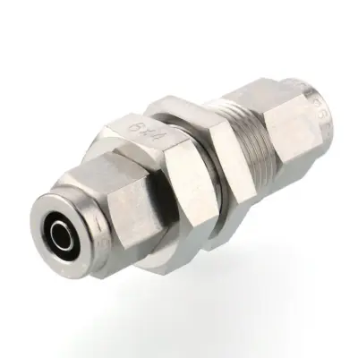 Đầu Ngạnh Nối Ống Có Đai Ốc Xiết Dạng Thẳng Lắp Kẹp Vách Pisco NSM1080